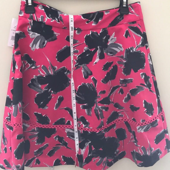 IMNYC Issac Mizrahi Floral Circle Skirt with trim - Picture 7 of 7